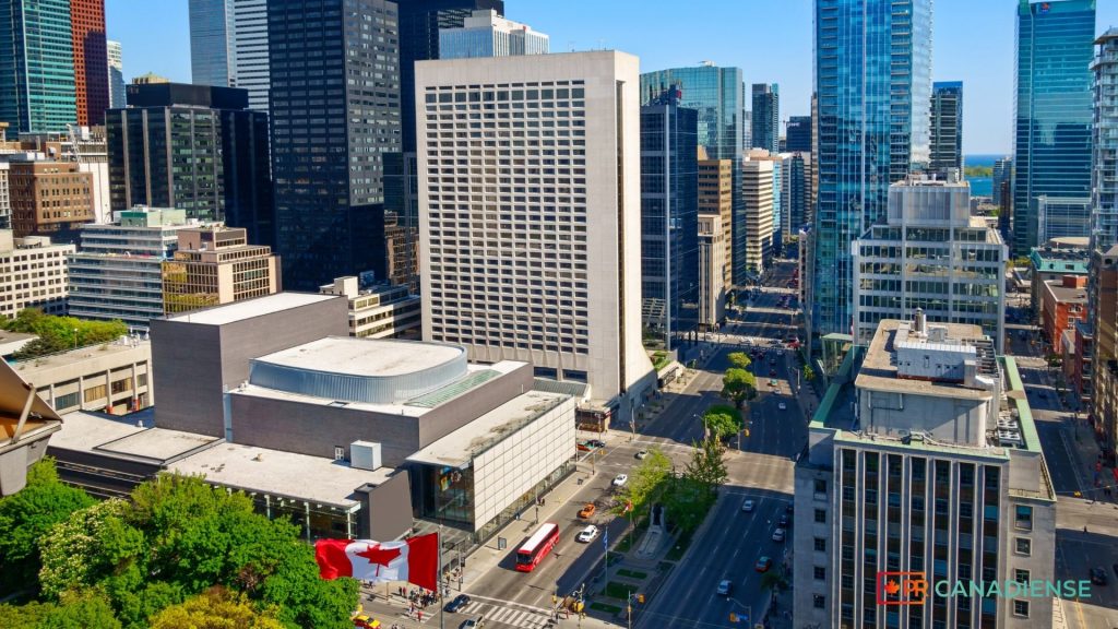 PR CANADIENSE - University